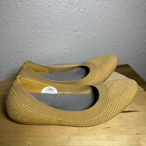 All Birds Dark Yellow Textile Flats size 7.5 W - Picture 1 of 8